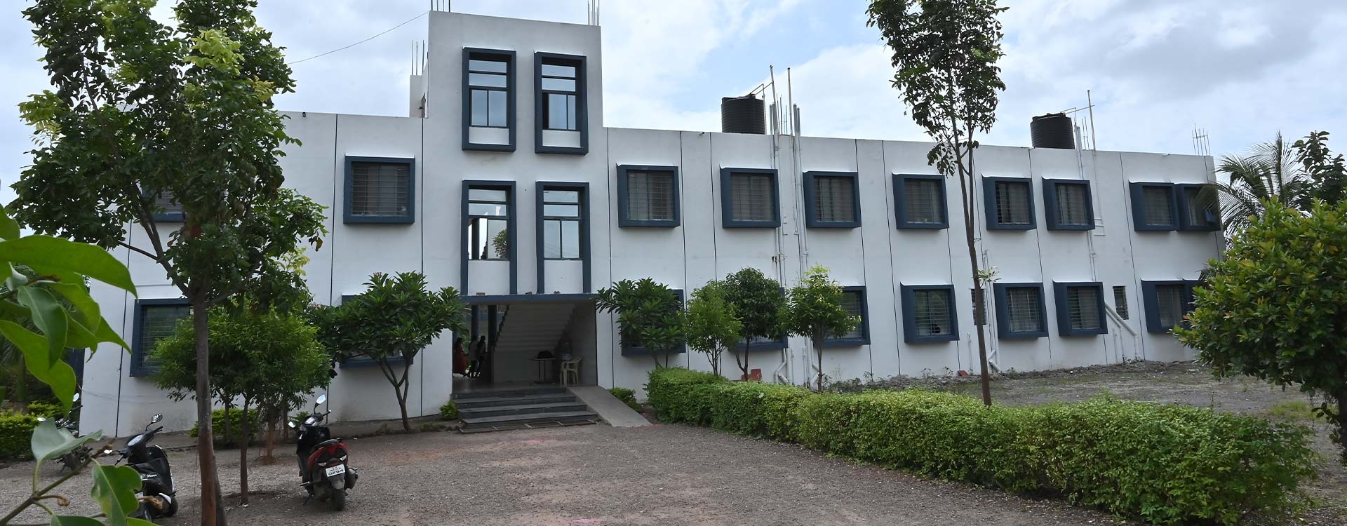 Atal Bihari Vajpayee College of Pharmacy Building